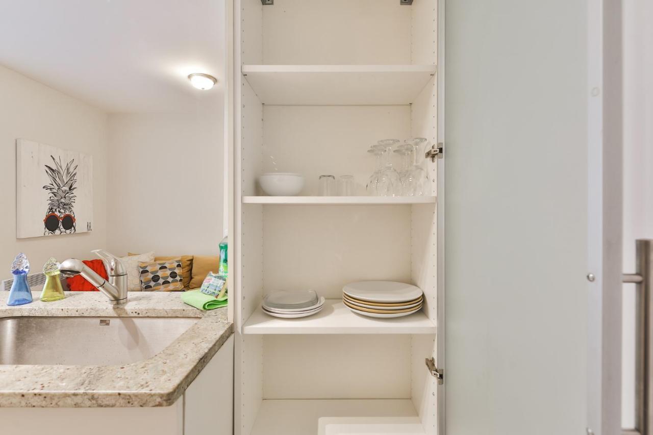 Stunning Condos On St Denis Montreal Ngoại thất bức ảnh
